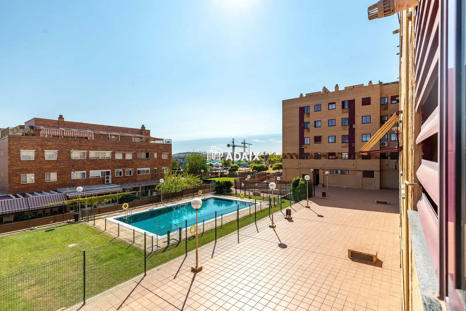Vista exterior de Pis en venda en Cáceres amb Aire condicionat, Calefacció i Piscina