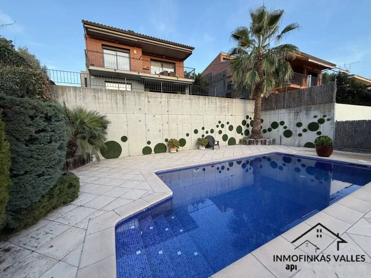 Piscina de Casa o xalet en venda en Caldes de Montbui amb Aire condicionat, Calefacció i Jardí privat