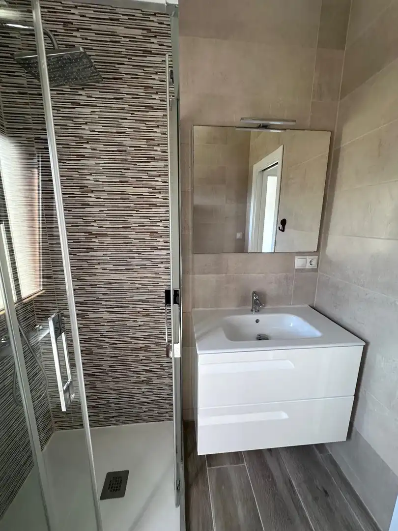 Baño de Piso en venta en Abanto y Ciérvana-Abanto Zierbena con Calefacción