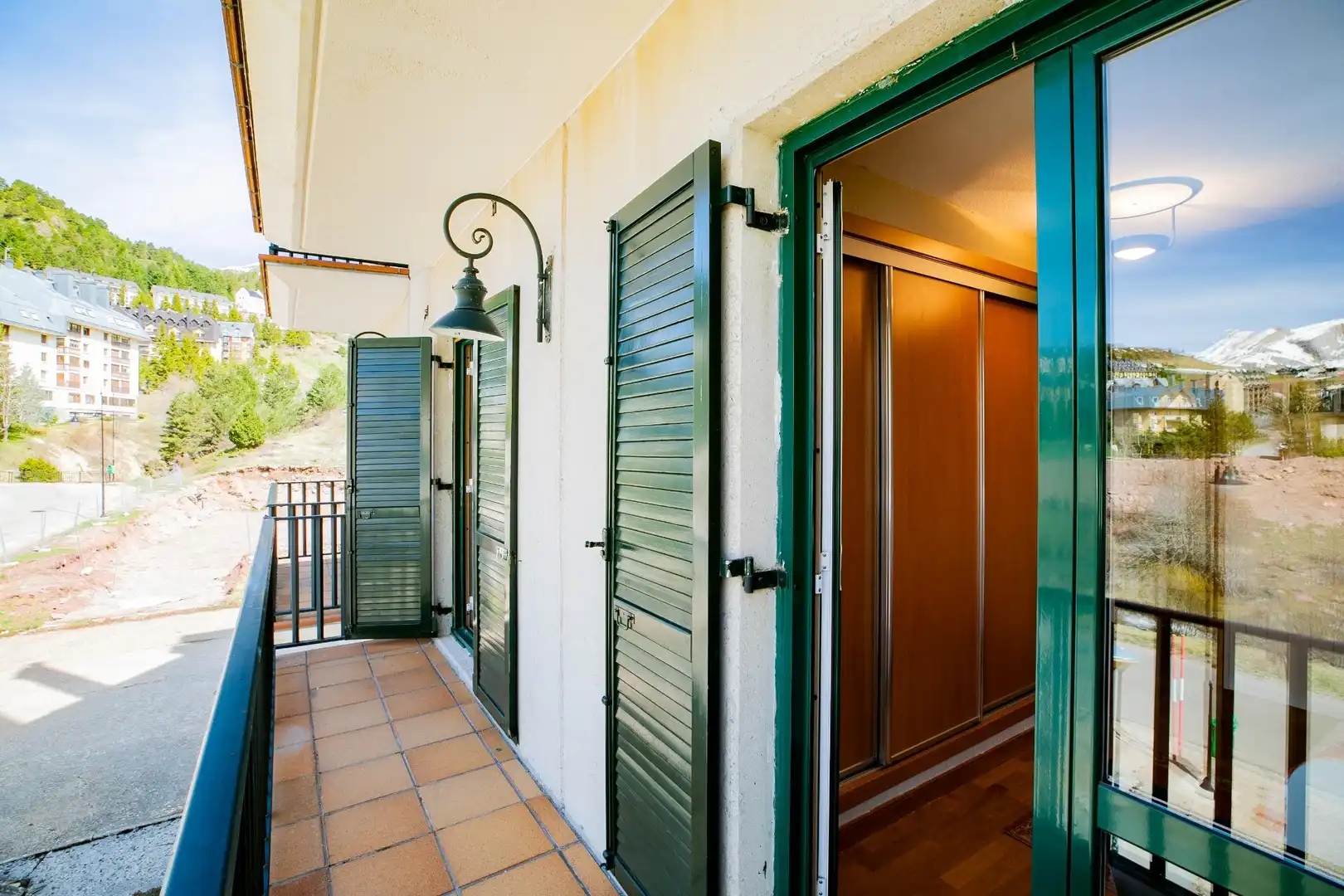 Terrasse von Wohnung zum Verkauf in Aisa mit Heizung, Terrasse und Abstellraum