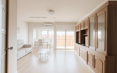 Living room of Flat for sale in Gandia  with Air Conditioner and Balcony