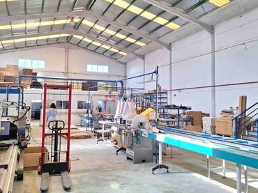 Nau industrial en venda a Chapinería