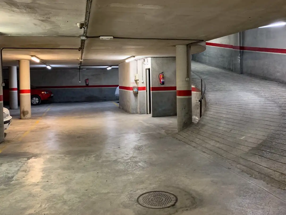 Motorradstellplatz zur Miete in Carrer d'Orient 32, imagen 6