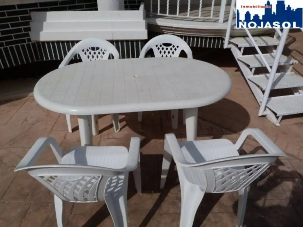 Appartement compact avec terrasse à louer à Calle Los Pinares 50, imagen 2