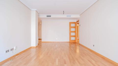 Photo 3 of Flat to rent in  Casas (doctor), 4, Paseo Sagasta, Zaragoza