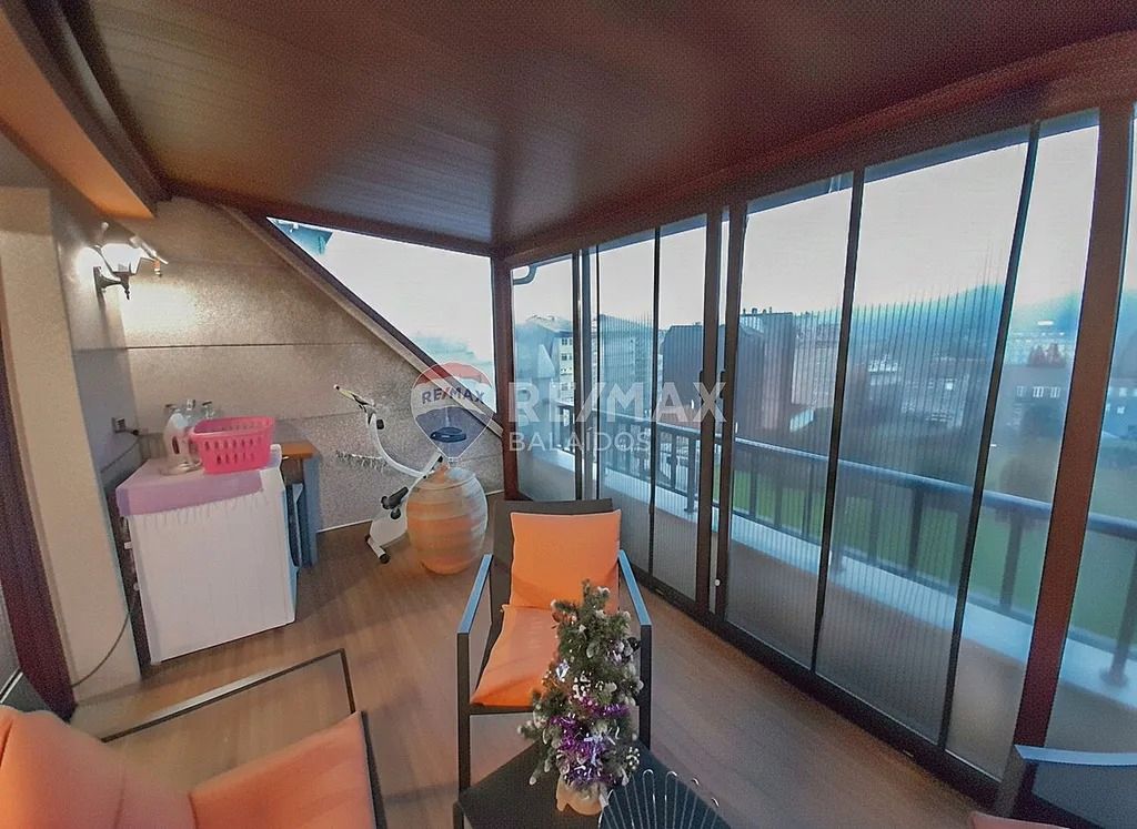 Terrassa de Àtic en venda en Ponteareas amb Calefacció, Parquet i Terrassa