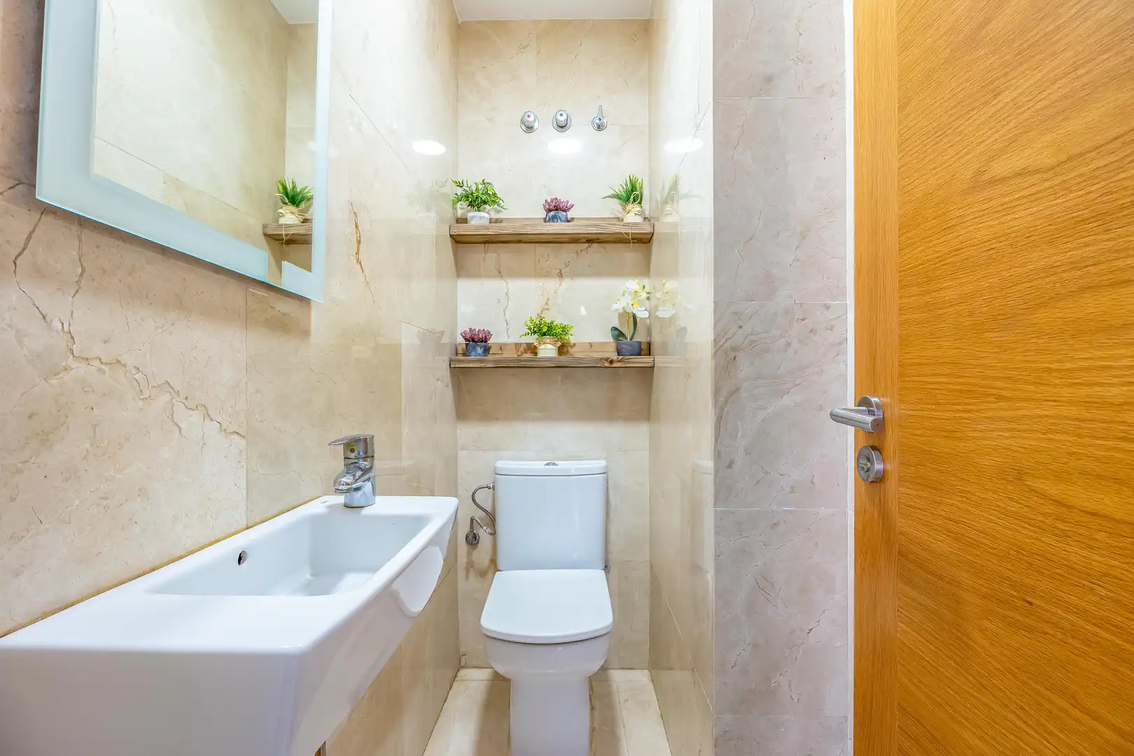 Baño de Casa o chalet de alquiler en Telde con Jardín privado, Terraza y Trastero