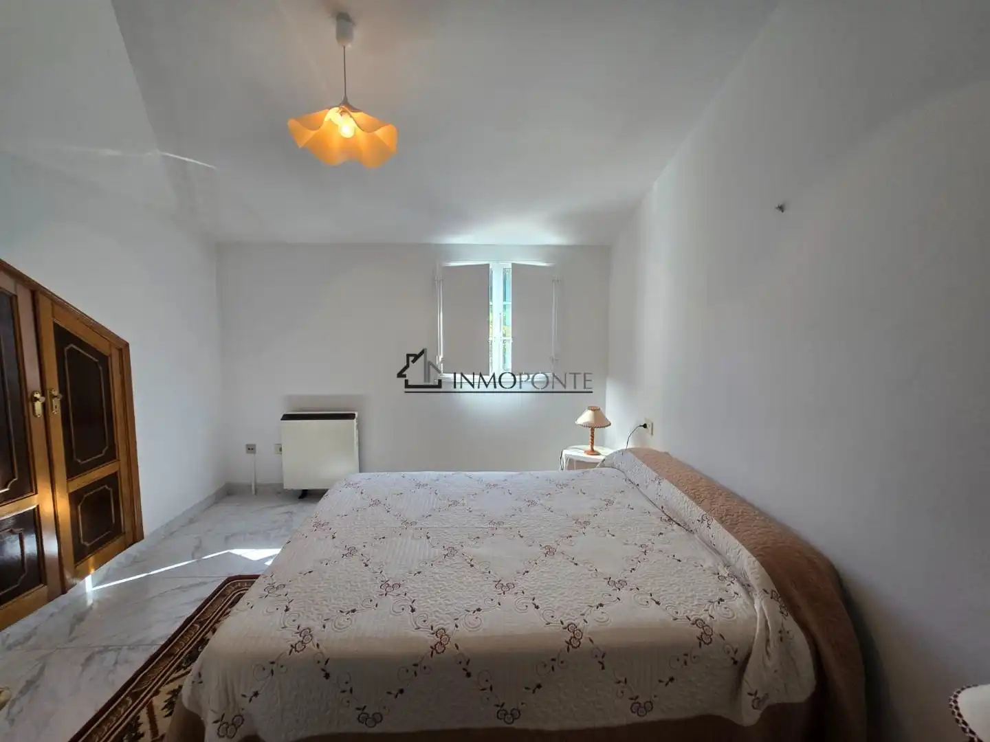 Dormitori de Casa o xalet en venda en Cerdedo amb Jardí privat