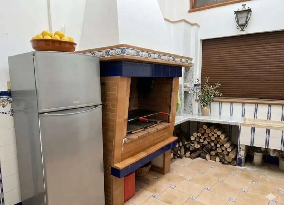 Casa amb terrassa en venda a Llombai