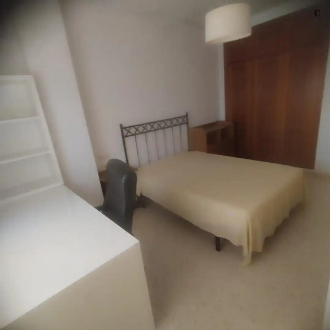 Habitación en Cerrillo de Maracena - Periodistas