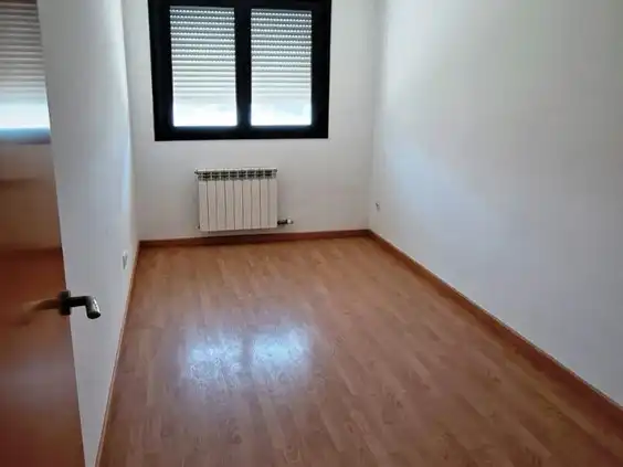 Wohnung zur Miete in Almacelles
