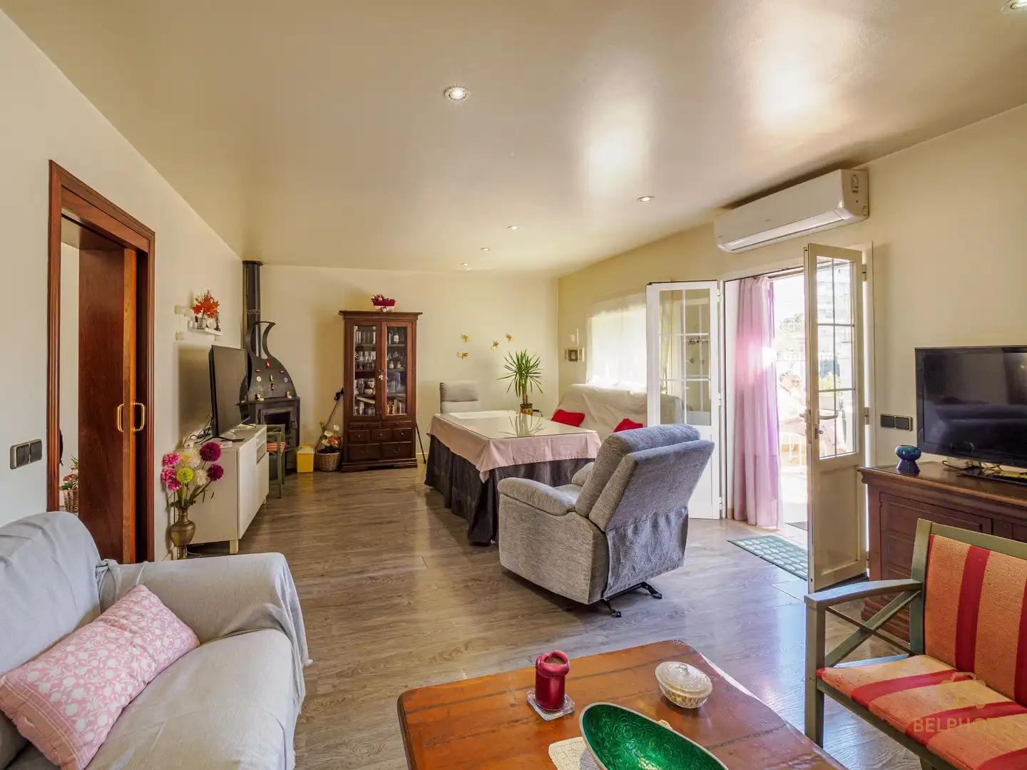 Wohnzimmer von Haus oder Chalet zum Verkauf in  Palma de Mallorca mit Klimaanlage, Heizung und Terrasse