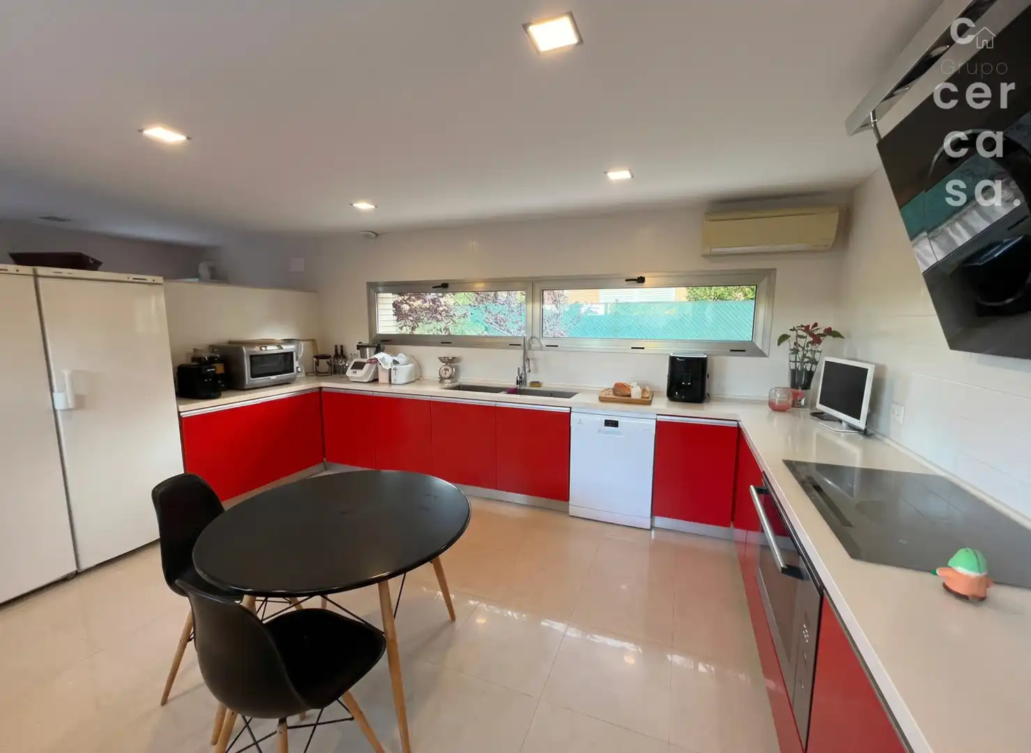 Kitchen of Houses for sale in Godella  with Private garden, Terrace and Swimming Pool