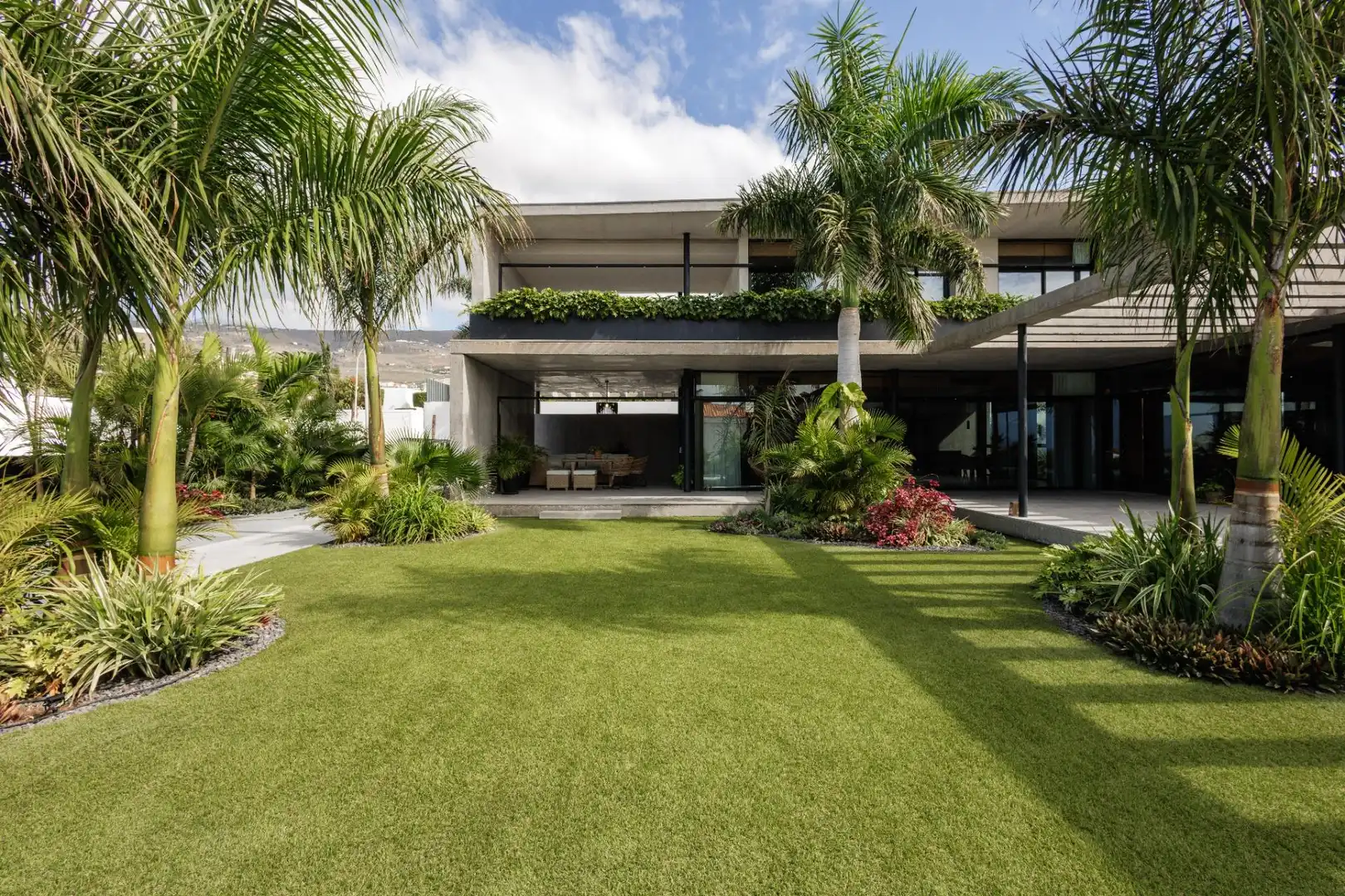 Detached house with pool for sale in Casco Urbano, imagen 49