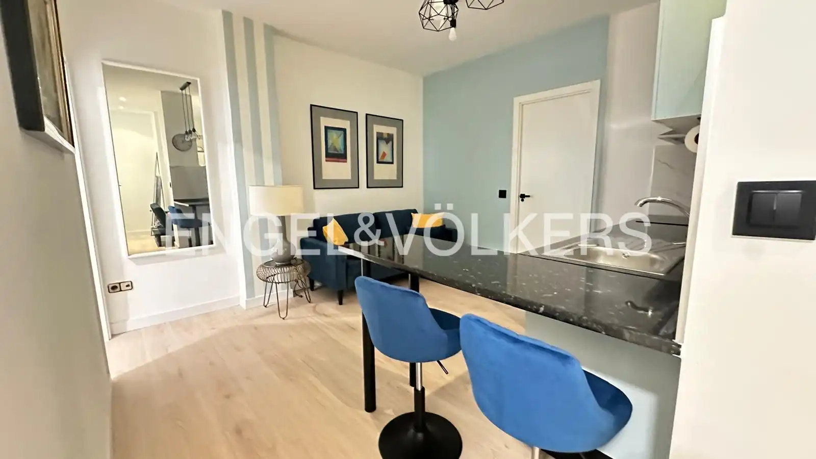Exterior view of Apartments for rent in Madrid  with Heating and Pets allowed
