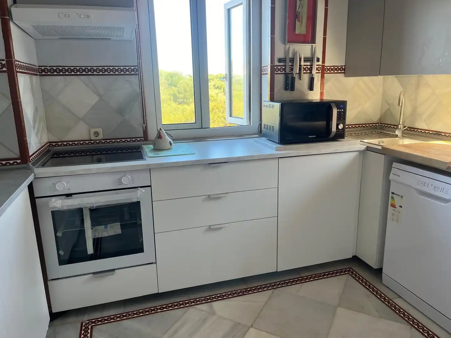 Küche von Maisonette zur Miete in El Puerto de Santa María mit Klimaanlage, Terrasse und Möbliert