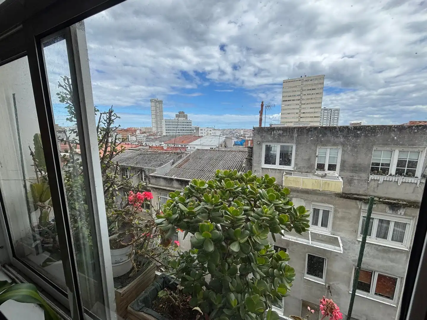 Balcony of Flat for sale in A Coruña Capital   with Oven and Washing machine