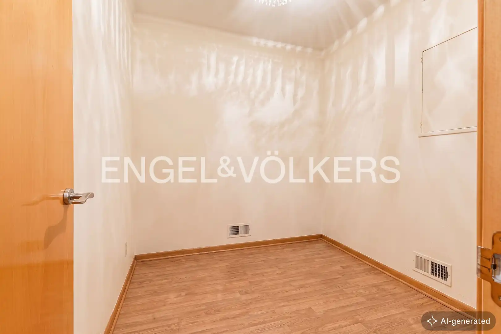 Flat for sale in Barcelona  with Heating and Parquet flooring