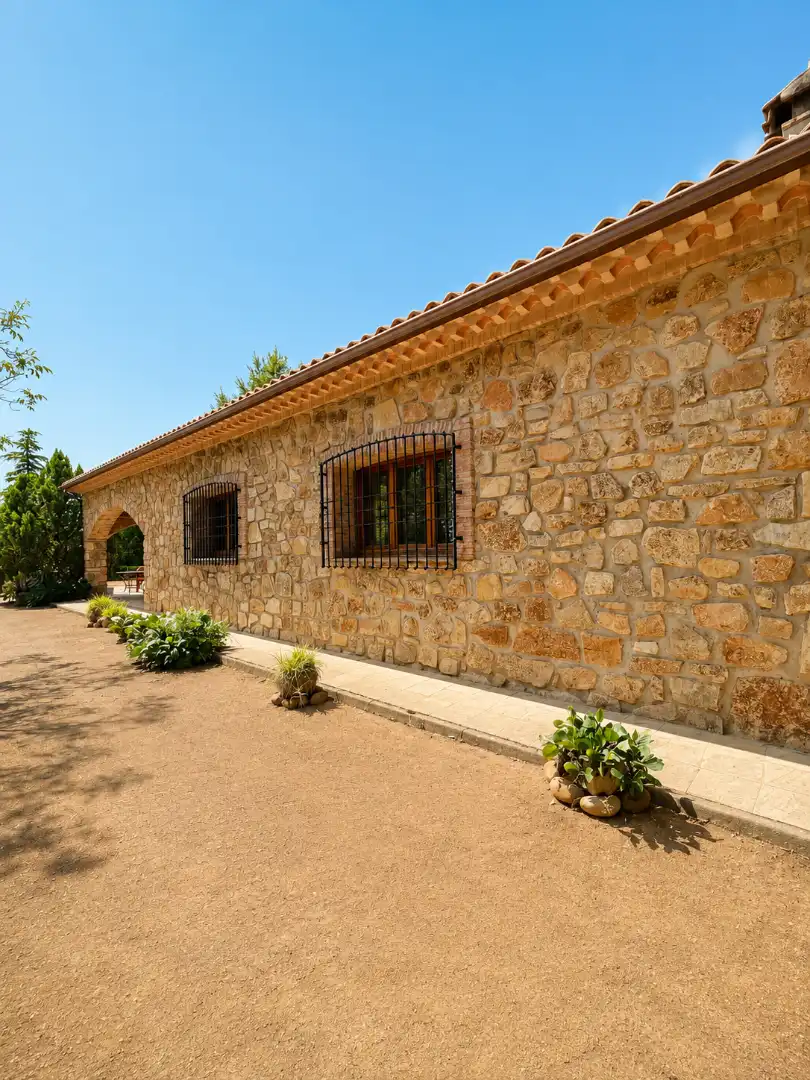 Chalet con jardín en venta en Tomelloso, imagen 2
