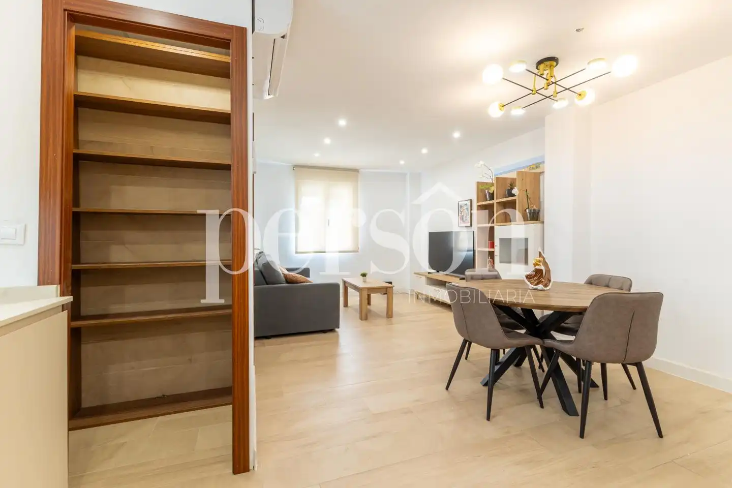 Wohnung zur Miete in Valencia mit Klimaanlage und Möbliert