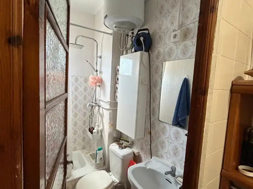 Bany de Casa o xalet en venda en Serra amb Terrassa i Balcó