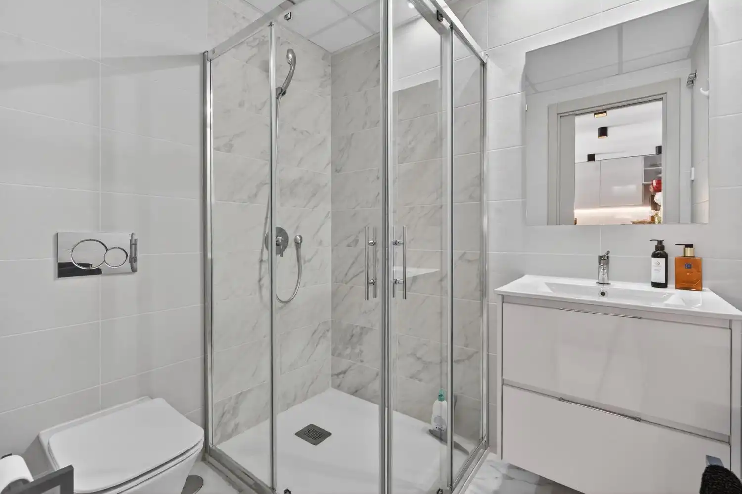 Baño de Ático en venta en Orihuela con Aire acondicionado, Calefacción y Terraza