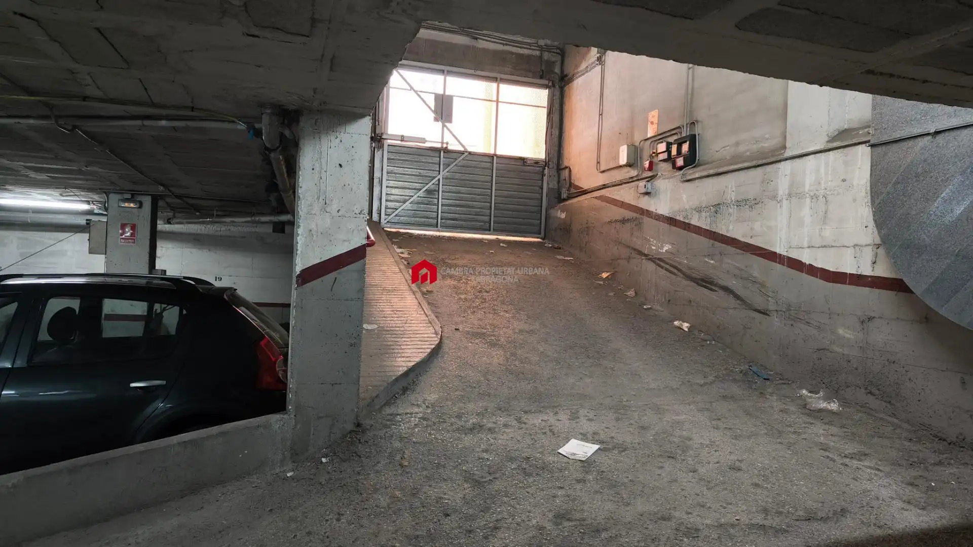 Garage zum Verkauf in Tortosa