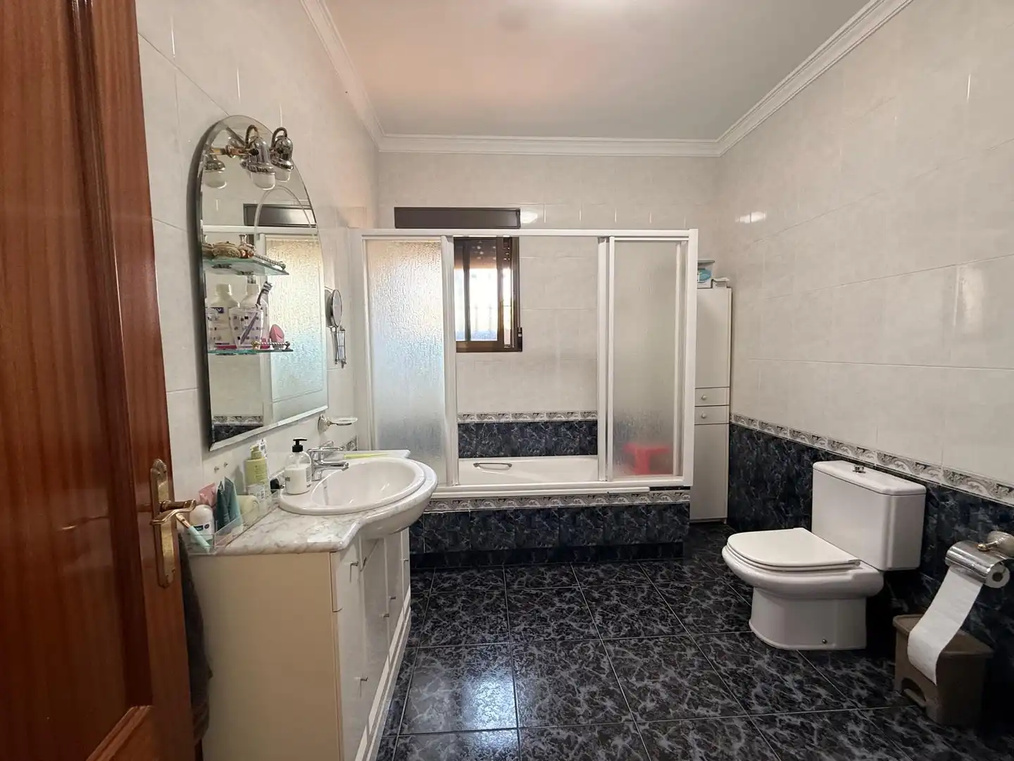 Baño de Casa o chalet en venta en La Carlota con Aire acondicionado, Jardín privado y Terraza