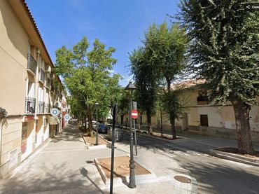 Appartamento con balcone in vendita a Calle de Montesinos
