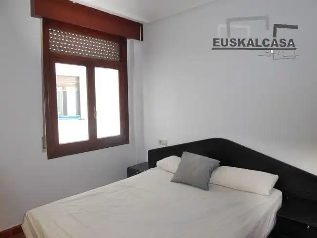 Bedroom of Flat for rent in Basurtu - Zorrotza
