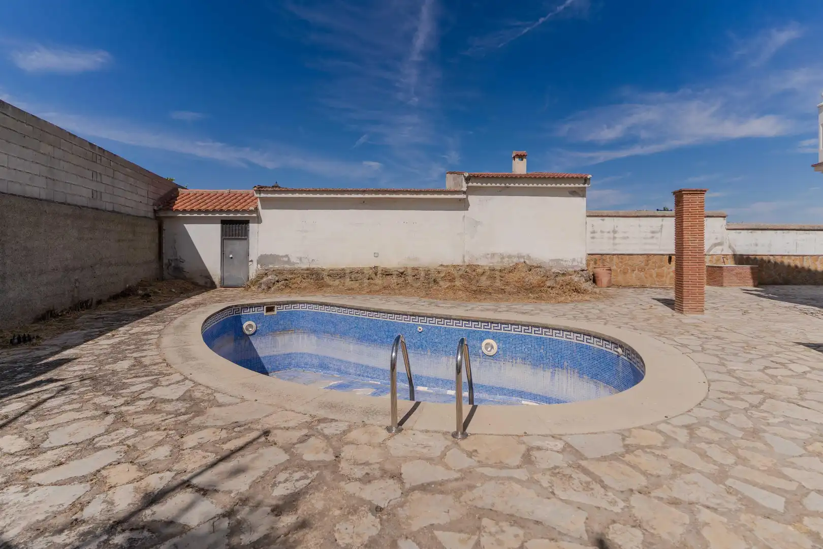 Piscina de Casa o xalet en venda en Alfacar amb Jardí privat i Piscina