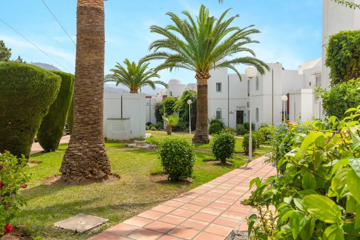 Garden of Detached homes for sale in Nerja  with Air Conditioner, Heating and Private garden
