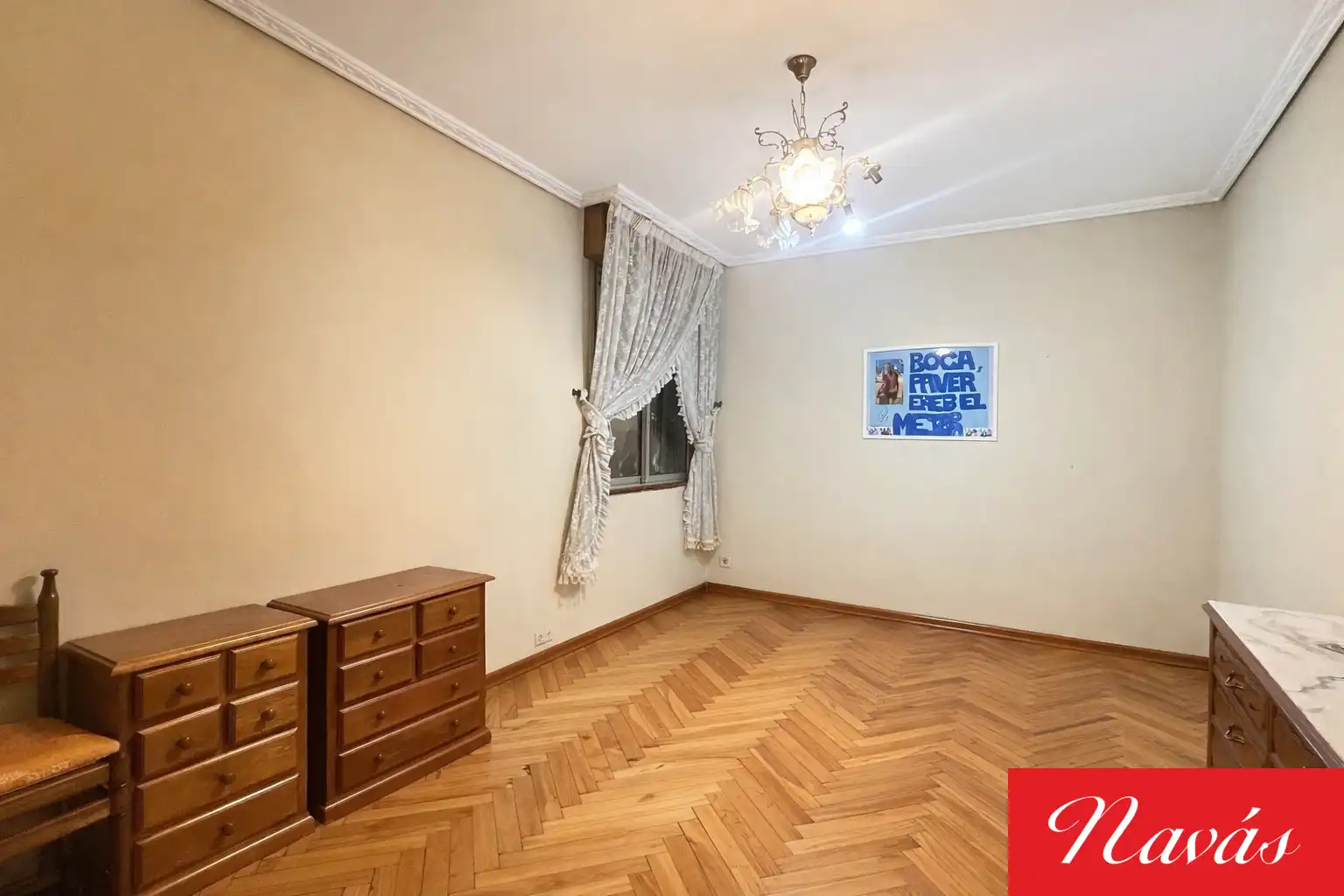 Living room of Flat for sale in Vigo   with Heating, Parquet flooring and Storage room