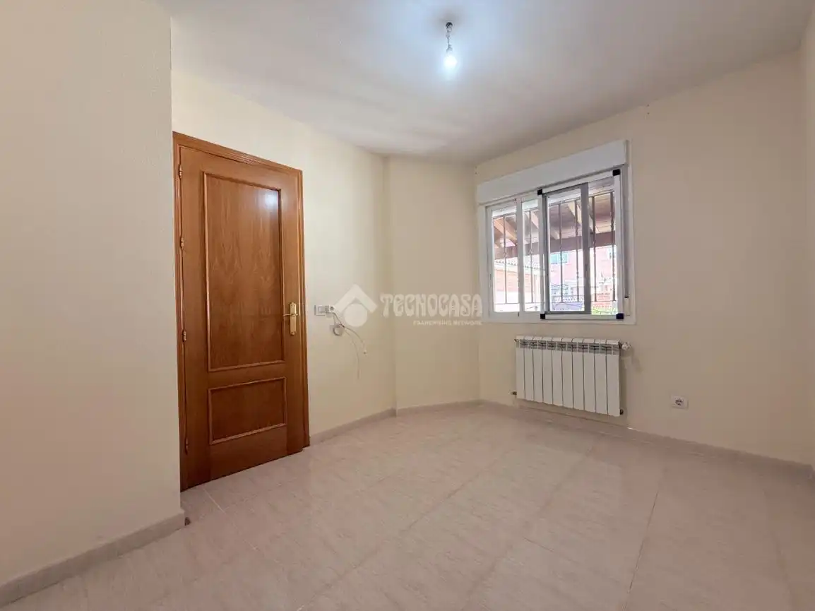 Semi-detached house for sale in Alovera, imagen 16