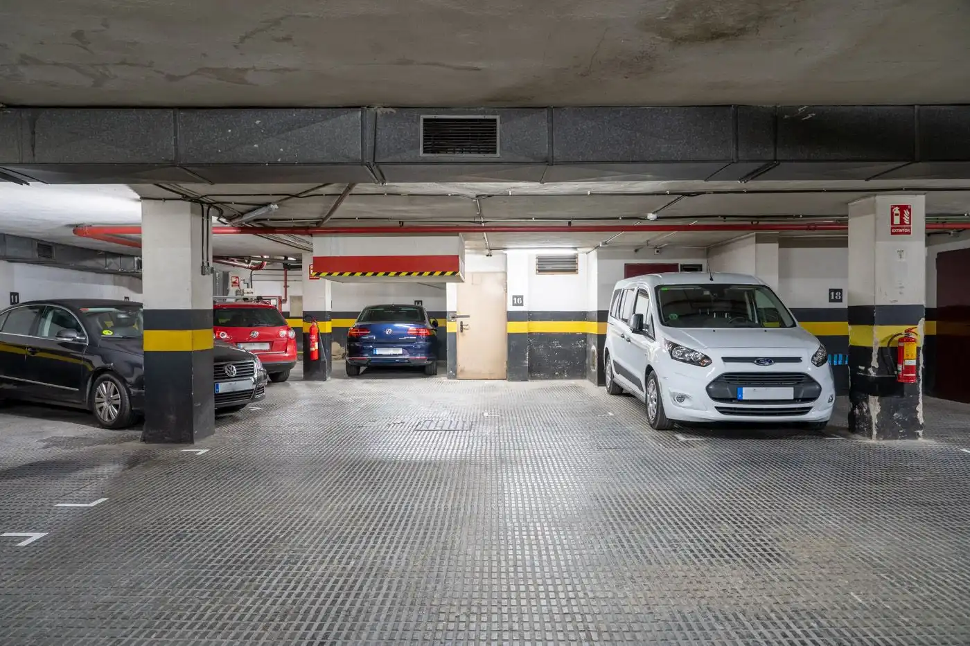 Parkplatz von Garage zur Miete in L'Hospitalet de Llobregat