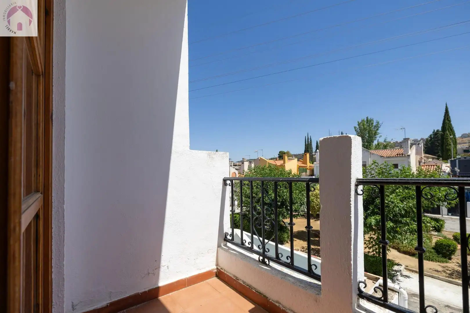 Terrassa de Casa adosada en venda en Granada amb Calefacció, Jardí privat i Terrassa
