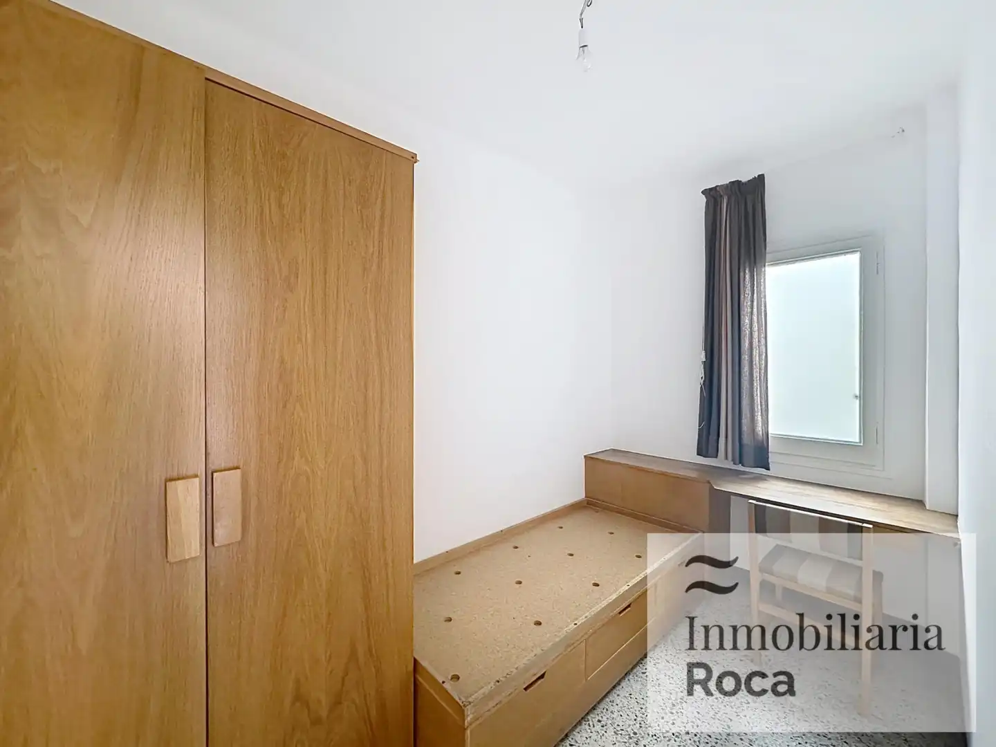 Dormitori de Apartament en venda en Barcelona amb Balcó