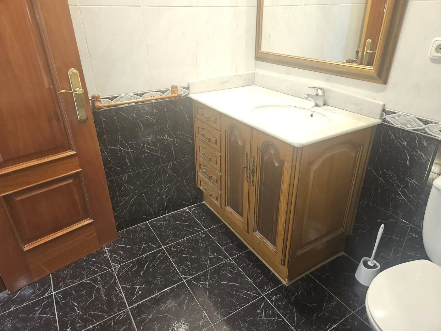 Bathroom of Flat for sale in Irun   with Heating