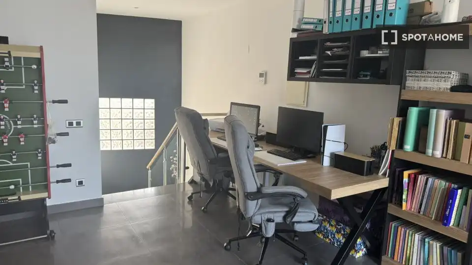 Piso para compartir en Mataró con Aire acondicionado, Calefacción y Amueblado