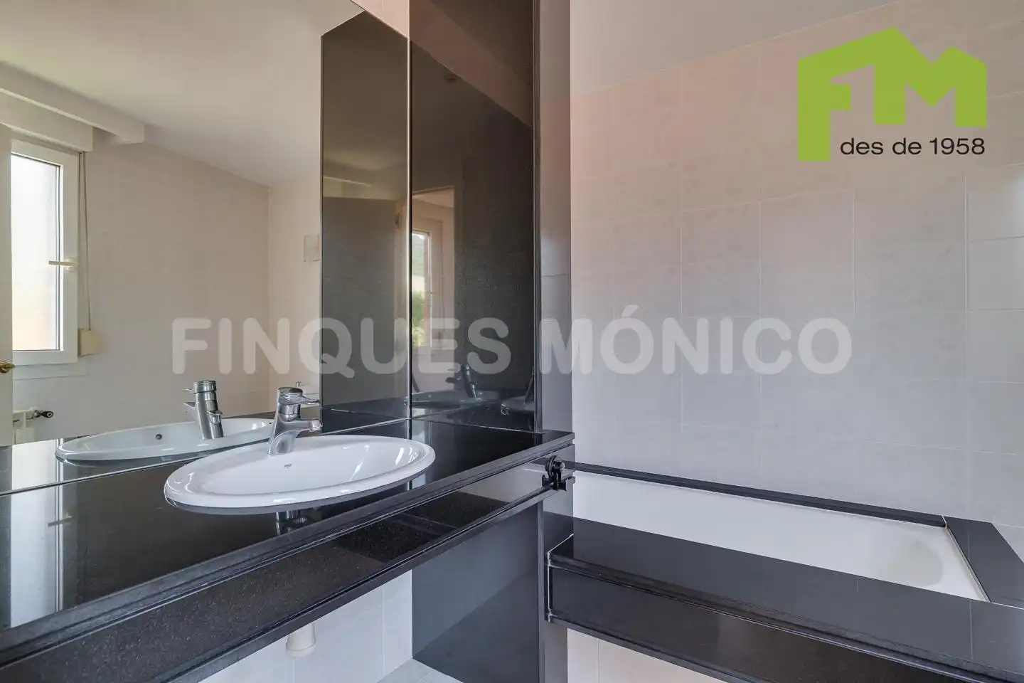 Baño de Casa o chalet en venta en Teià con Calefacción, Jardín privado y Terraza