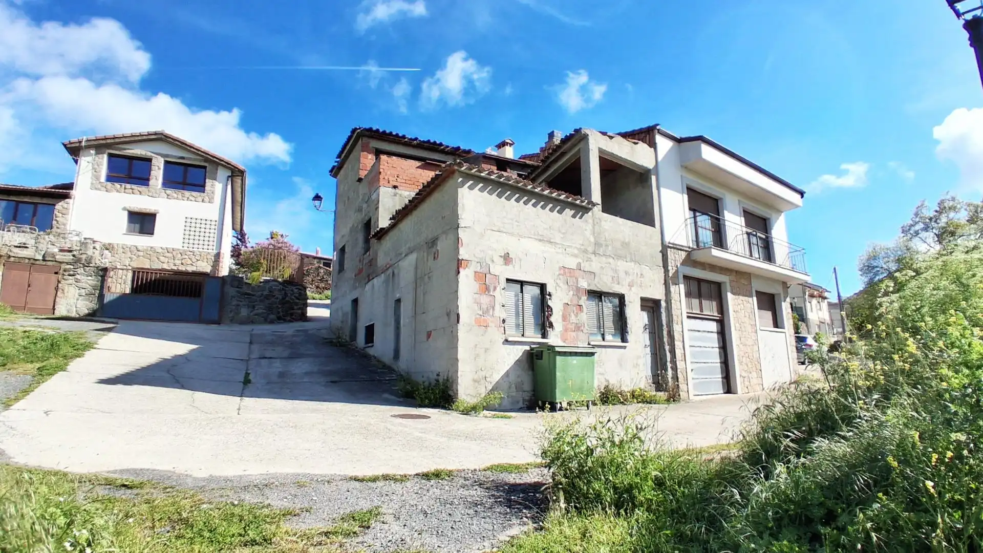 Vista exterior de Casa o chalet en venta en Vallejera de Riofrío