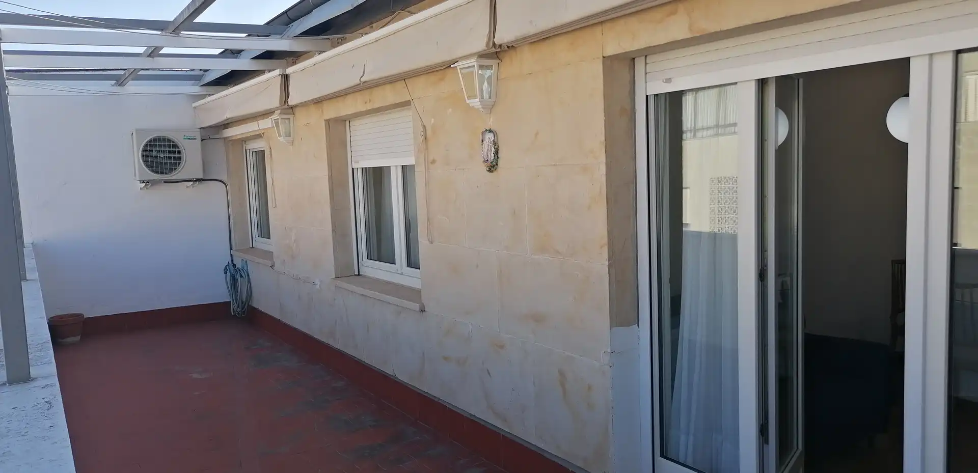 Ático de alquiler en Barrio del Centro