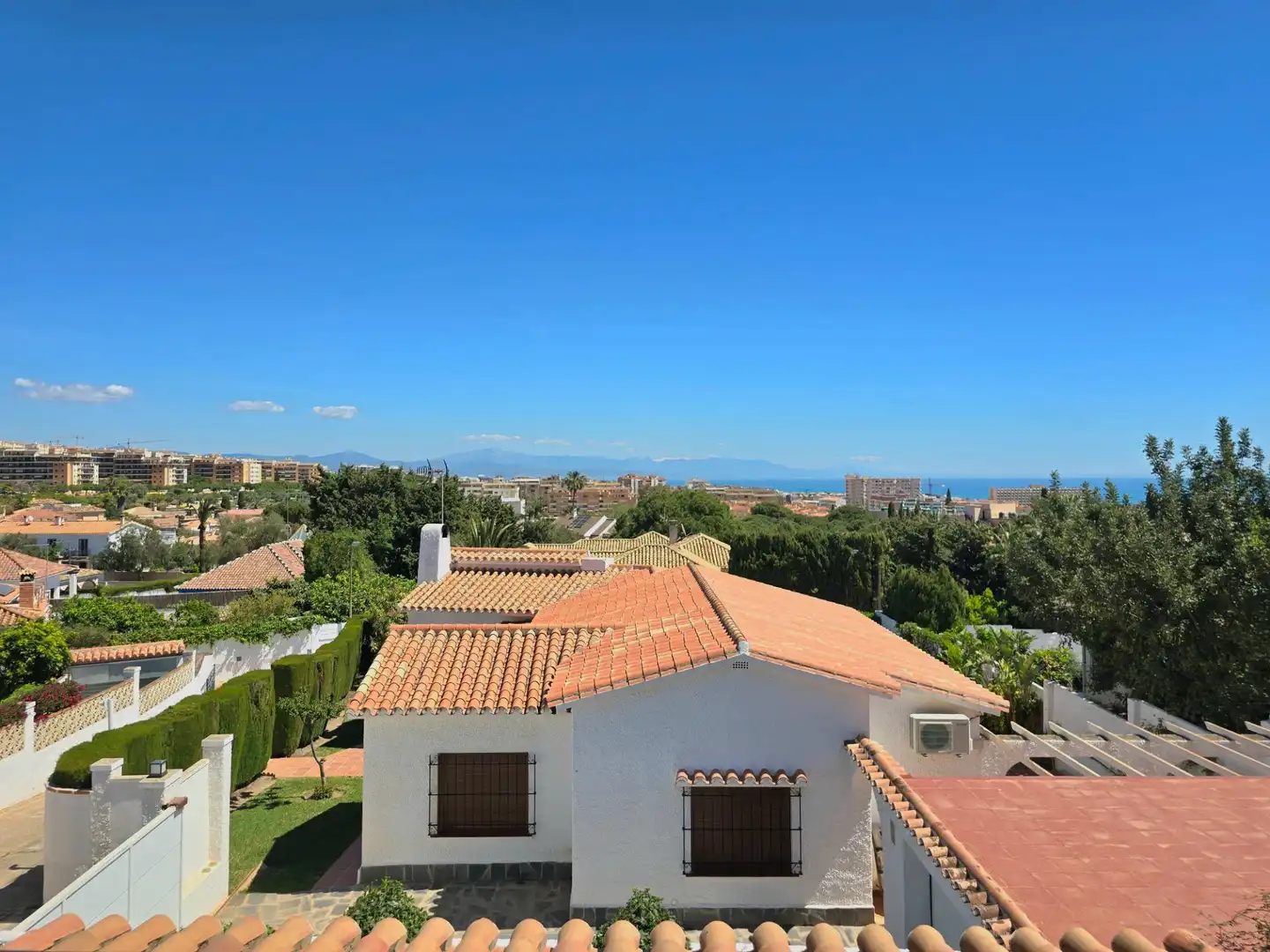 Exterior view of Houses for sale in Benalmádena  with Air Conditioner, Heating and Private garden
