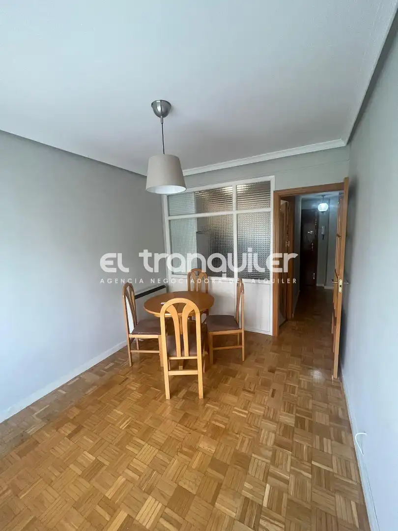 Piso con ascensor en alquiler en Calle Isla de Arosa, imagen 6