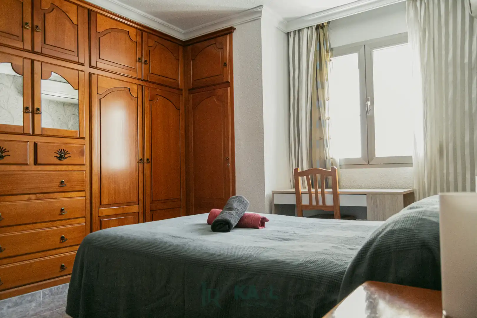 Habitación de Piso de alquiler en Málaga con Aire acondicionado, Calefacción y Jardín privado