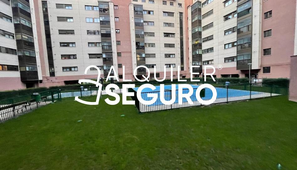 Photo 1 of Flat to rent in De la Infanta Catalina Micaela, Sanchinarro, Madrid