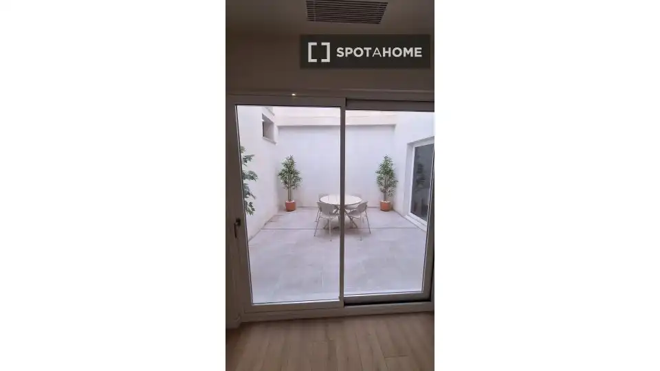 Terrassa de Apartament per a compartir en  Palma de Mallorca amb Aire condicionat, Terrassa i Moblat