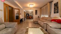 Living room of House or chalet for sale in Parla  with Air Conditioner, Heating and Private garden