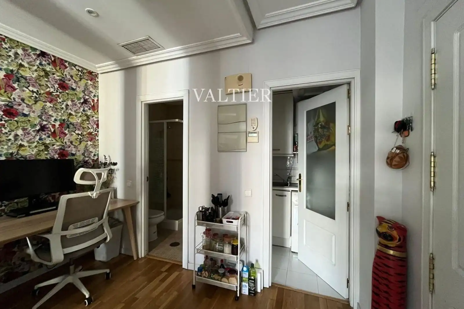 Bedroom of Attic for rent in Madrid  with Air Conditioner, Terrace and Furnished