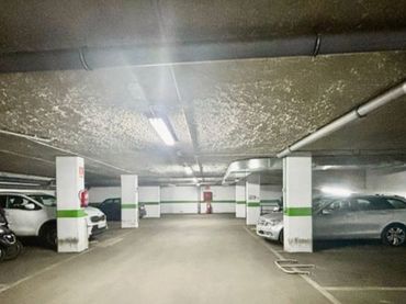 Einzelparkplatz mit Aufzug zum Verkauf in Calle de San Joaquín 16